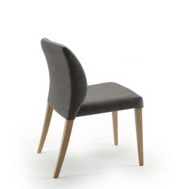 04 Silla